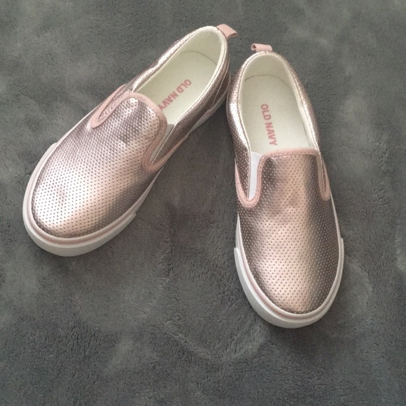 old navy girls sneakers